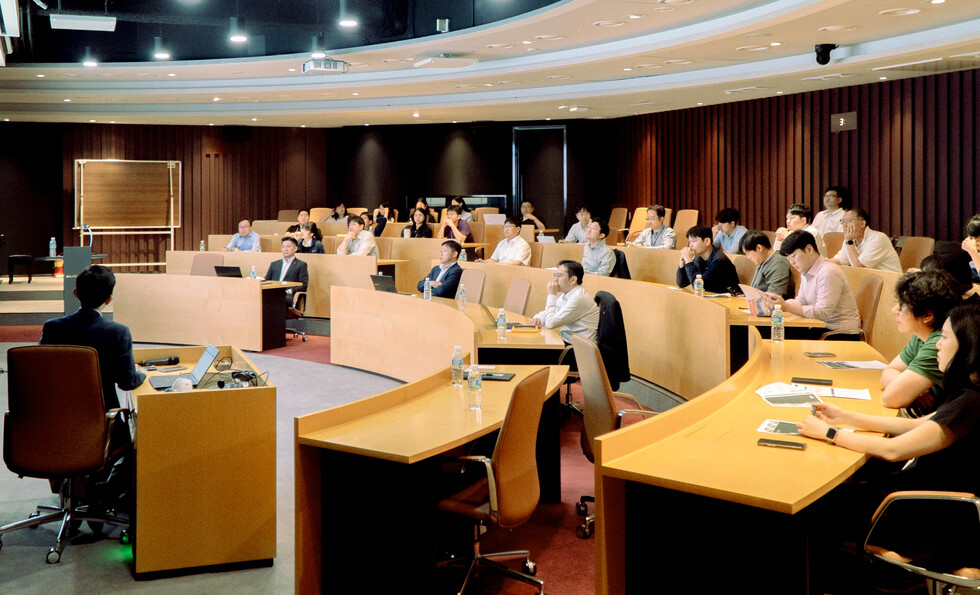 지난 12일 서울 여의도 토토 카지노빌딩에서 ‘XBRL 교육 설명회’가 진행되고 있다.