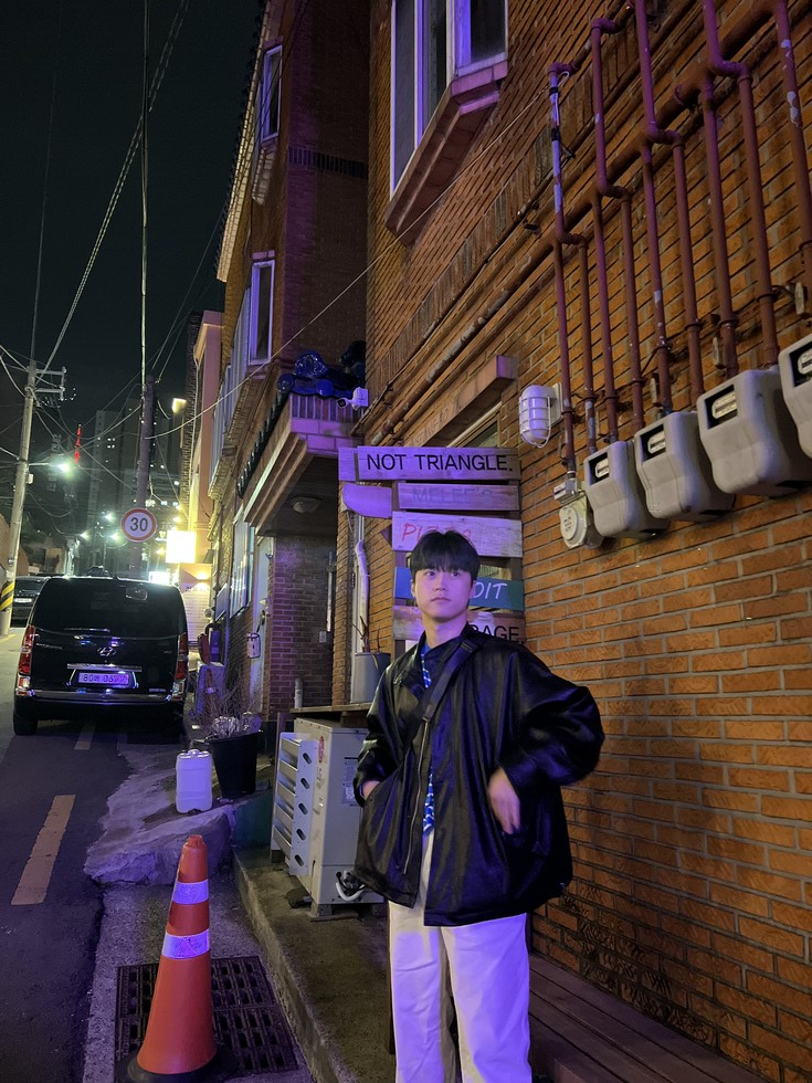 어린 시절(?)의 장준영 사원. 잘 생겼다.